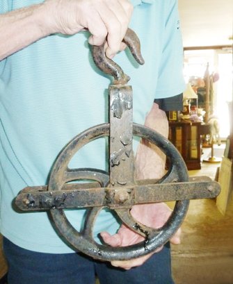 Larger Size Vintage Iron Pulley