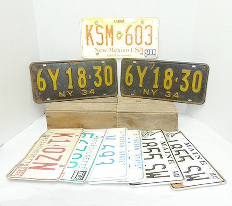 License Plate Auto Tags, LOT 1934 PAIR