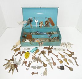 Vintage Keys BIG LOT, Metal Hinged Box