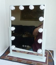 Lighted Make Up Mirror Stand
