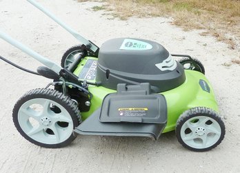 Greenworks 20' Electric Lawn Mower NICE