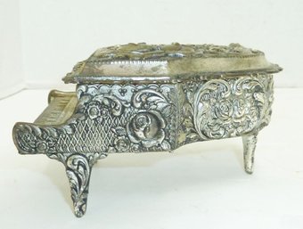 Vintage Grand Piano Music, Jewelry Box