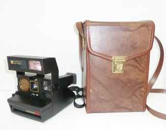 Polaroid Camera 660, Case