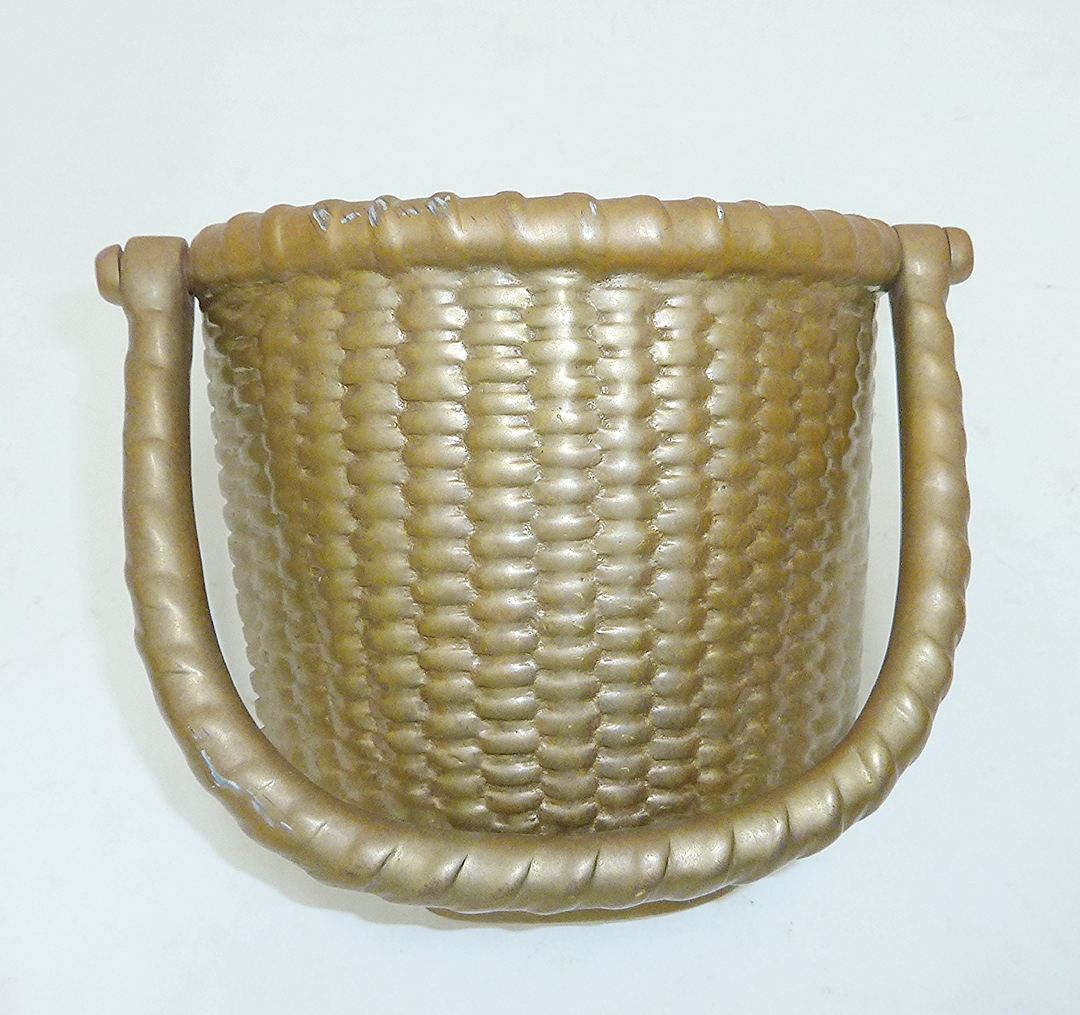 Brass Nantucket Basket Door Knocker 6059