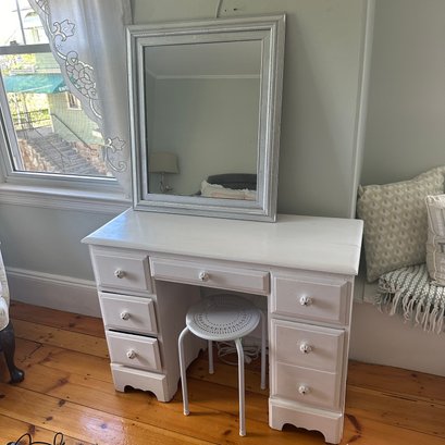 White Painted Vanity Desk With Mirror And Stool - See Descr. (UP2)
