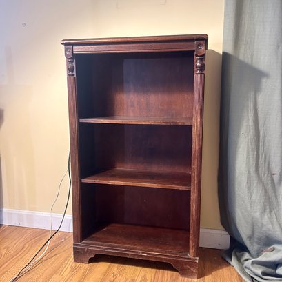 Small Vintage Wooden Bookshelf (Up)