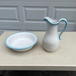 Vintage Pitcher And Wash Basin Made In Italy (Garage)