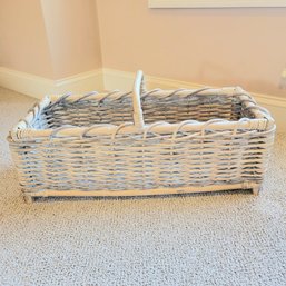 Wicker Basket With Handle (Attic)