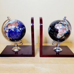Set Of 2 World Globe On Axis Bookends 1 Blue And 1 Black