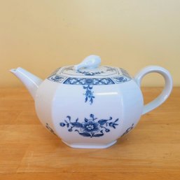 Vintage Heinrich Tea Pot In Blue And White