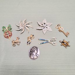 Vintage Pins And Brooches