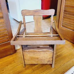 Vintage Wooden Potty Chair (Dining Room)