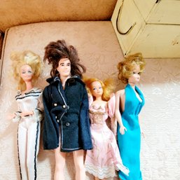 Vintage Barbie And Ken Dolls (family Room)