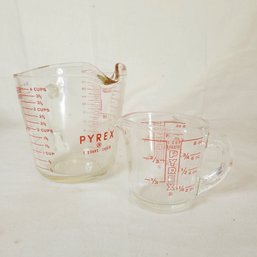 Vintage Glass Pyrex Measuring Cups