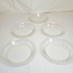 Vintage 6' Pyrex Personal Size Glass Pie Plates