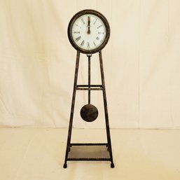 Desk/mantle Pendulum Clock