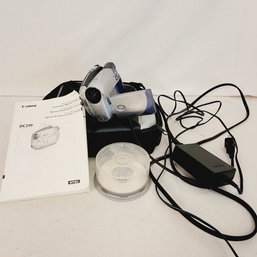 Canon Video Camera With Case Logic Case