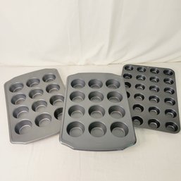 Wilton And Pampered Chef Muffin Pans