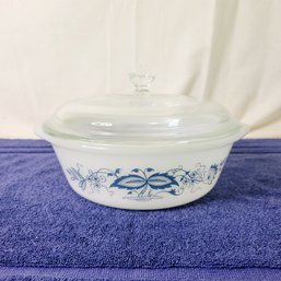 Vintage Pyrex Glasbake Casserole With Blue Onion Design And Lid #2 *chip