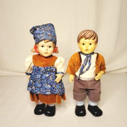 Oumlet Hansel And Gretel Bisque Porcelain And Jointed Dolls