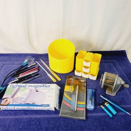 Desk Top Organizers And Supplies