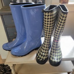 Size 7 Rain Boots Ugg & 143 Girl (Room 1)