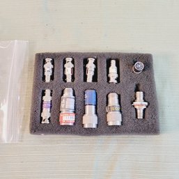 Trompeter Assorted BNC Connector Adapter Kit