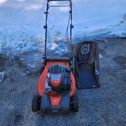 Husqvarna LC221A Push Mower With Bag (not Tested) - Garage