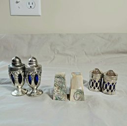 Beautiful Mother Of Pearl And Elegant Silver Plated Salt And Pepper Shakers (BR)
