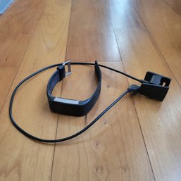 Fitbit With Charger (DR)
