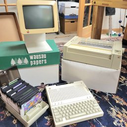 Apple IIc Computer, Keyboard And Monitor (Bsmt)