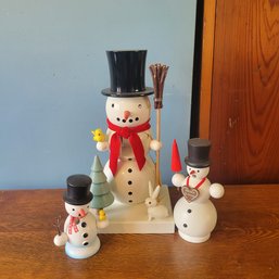Set Of 3 Erzgebirge Wooden Snowman Figurines (Dining Room)