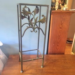 Small Metal Plant Stand (Dining Room)