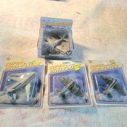 Die Cast Airplanes Still In Packaging Road Champs And Zylmex (Bsmt Train T)