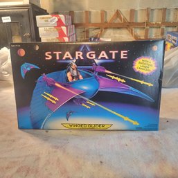 Stargate Winged Glider Open Box Missing Figure (bsmt Train T)