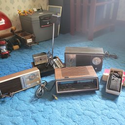 Vintage Electronics Lot (br1)