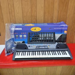Yamaha PSR-175 Keyboard With Box (Bsmt)