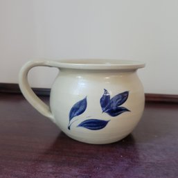 Williamsburg Pottery Handled Pot (LR)