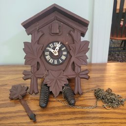 Vintage Cuckoo Clock From Germany (LR)
