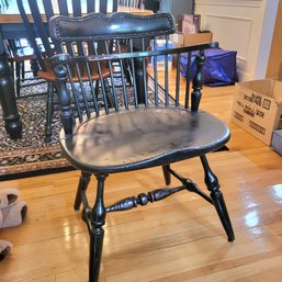 Vintage Windsor Chair In Black Scratches And Paint Wear (LR)