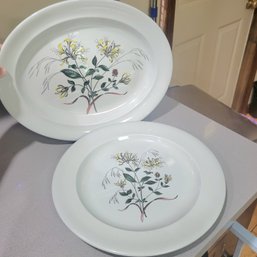 Pair Of Wedgewood 'Country Lane' Serving Dishes (Kitchen)