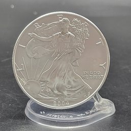 1oz. Fine Silver 2004 One Dollar Walking Liberty Silver Eagle Coin Uncirculated No Mint