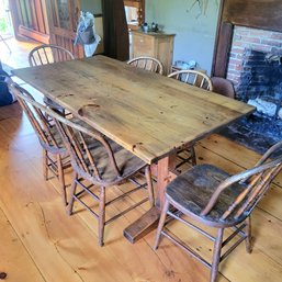 Gorgeous Farmhouse Table And 6 Chairs (Dining Room)