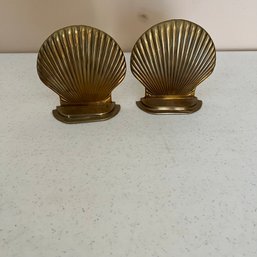 Seashell Bookends (Living Rm)