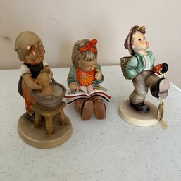 Vintage Hummel Figurines (living Rm)
