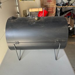 Portable Grill/Smoker (Garage)