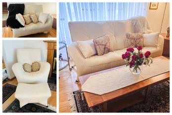 Fine Italian Leather Living Room Set Dolce Vita Chair And Ottoman, Sofa And Loveseat - Like New Condition
