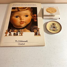 Vintage Book On Hummel And Commemorative Miniature Plate (Living Rm)