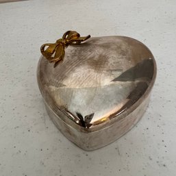 Vintage Silver Plated Heart Box (Living Rm)