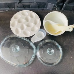 Assorted Kitchenwares Lot - Pyrex Glass Tops, Egg Dish, Cereal Bowl, And More! (Pod Shelf)